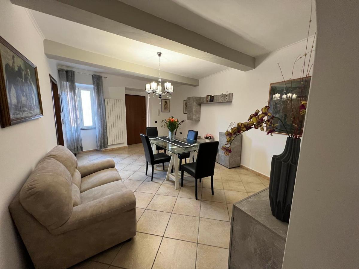 La Rocchetta Villa Sutri Luaran gambar
